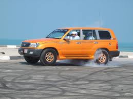 <a href=http://fashion.azyya.com target=_blank><img src=http://up11.up-images.com/up/viewimages/e4cca4a12a.jpg border=0 alt= /></a>